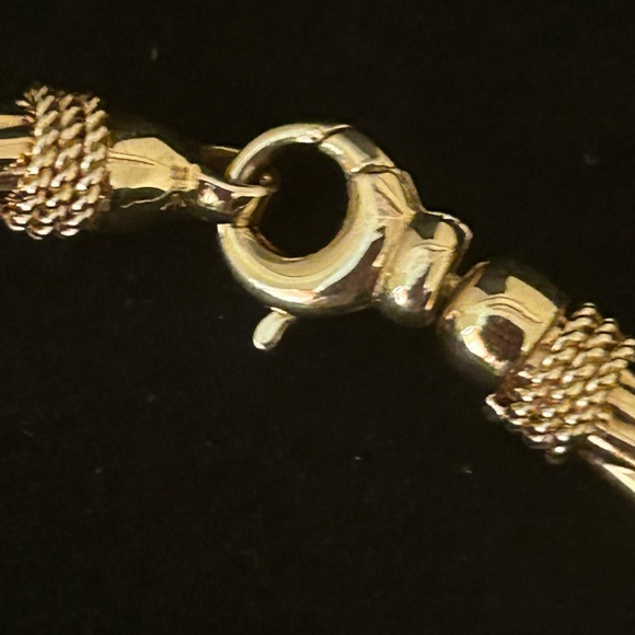 14kt hinged station necklace - Picture 5 of 5
